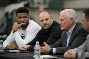 Bucks setzen Frist für Giannis Antetokounmpo Entscheidung