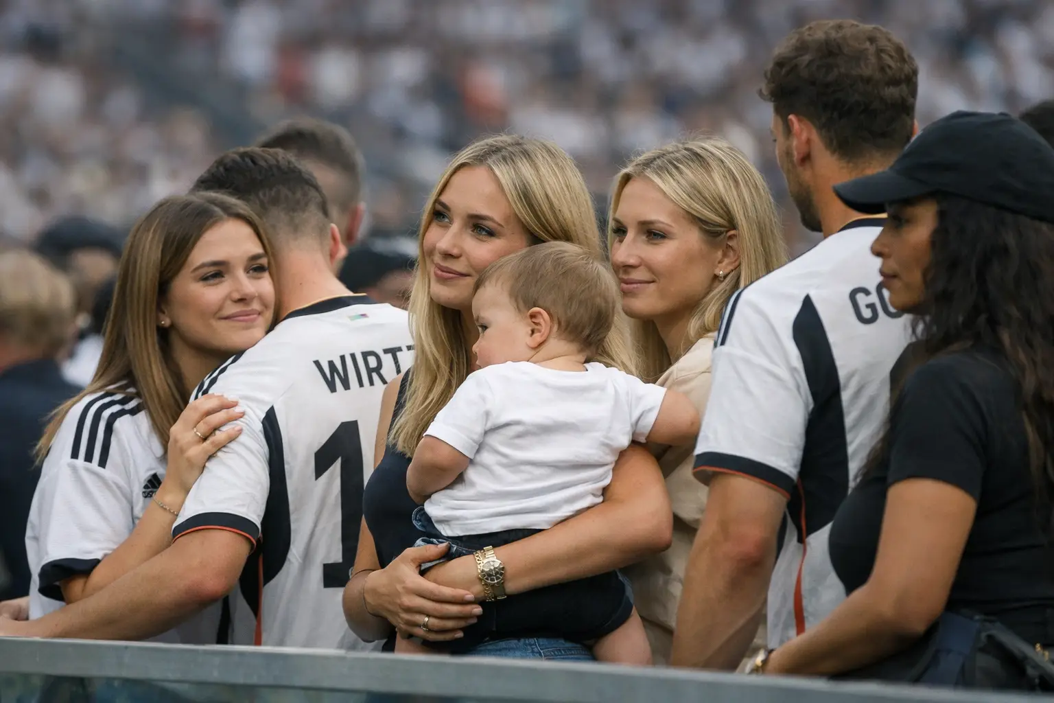 Deutschlands WAGs: Partnerinnen der Nationalelf bei der WM 2026
