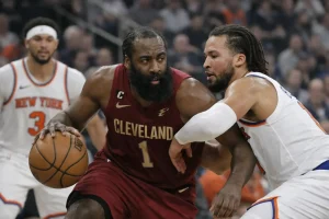 James Harden reagiert schwach auf Jalen Brunsons Gala