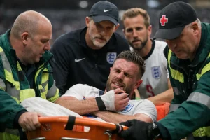 Jordan Henderson nach Verletzung bei Englands WM-Feier in Mexiko im Krankenhaus