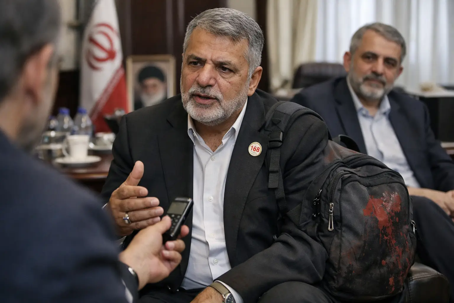 Reza Salehi Amiri, iranischer Minister, kritisiert Trumps WM-Beschränkungen und gibt Einblick in den Gesundheitszustand Irans Obersten Führers