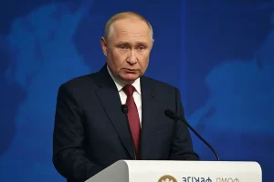 Selenskyj sei "unverschämt": Putin bittet Russlands Unternehmen, aus Moskau wegzugehen