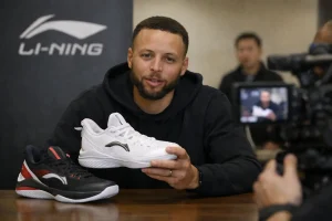 Stephen Currys 10-Jahres-Deal nach Under Armour-Aus