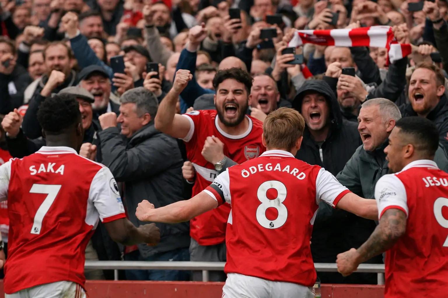 Wann hat Arsenal zuletzt die Premier League gewonnen? Vergleich der Titeltrockenzeit