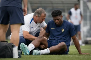 Warum spielt Aurélien Tchouaméni nicht für Frankreich gegen Paraguay? WM 2026 Achtelfinale