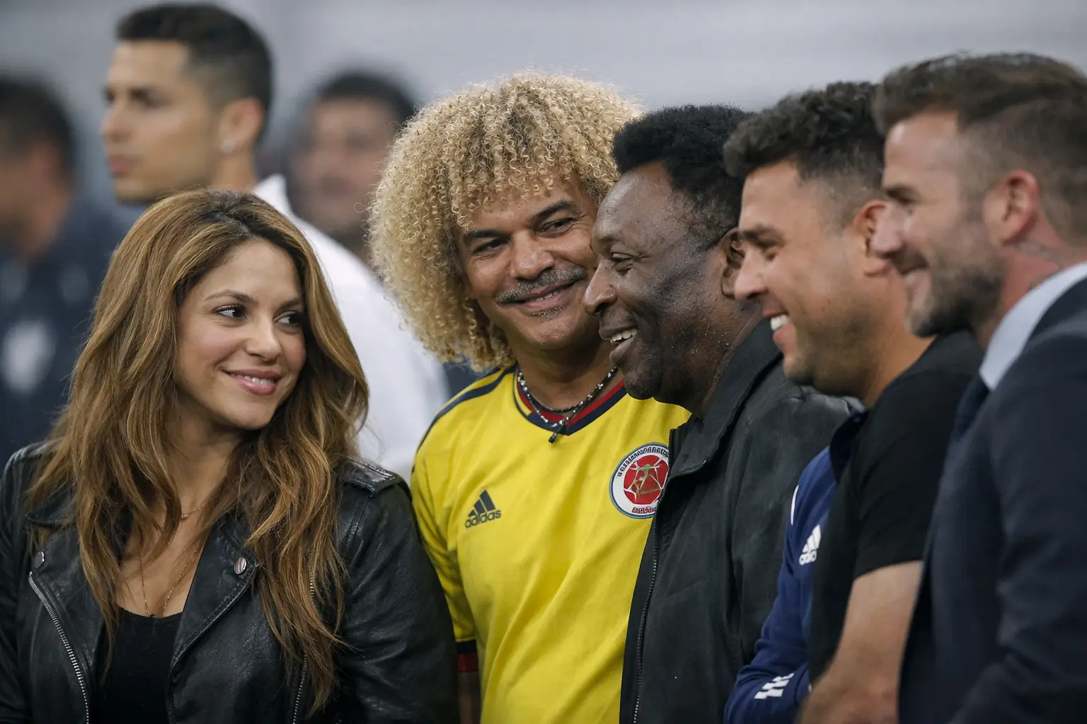 Welche Spieler werden in Shakiras WM 2026 Song „Dai Dai“ erwähnt? Und wer ist „El Pibe“?